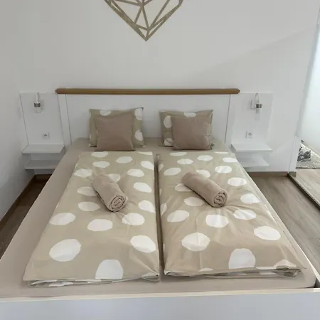 Lia Apartman * Bratislava