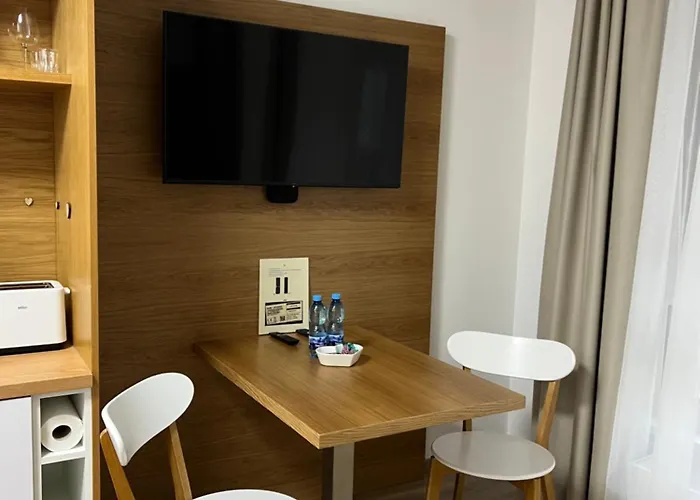 Lia - Private Parking Apartament *